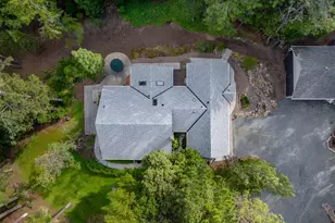 4235 Pleasant Creek Rd, Rogue River, OR 97537 - Photo 6