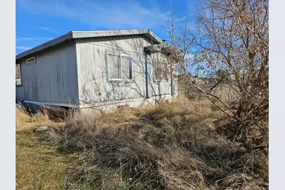 15314 Pioneer Road, Klamath Falls, OR 97601 - Photo 2