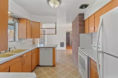 714 NE Riddle Drive, Grants Pass, OR 97526 - Photo 6