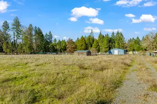 3666 Dick Geroge Rd, Cave Junction, OR 97523 - Photo 18