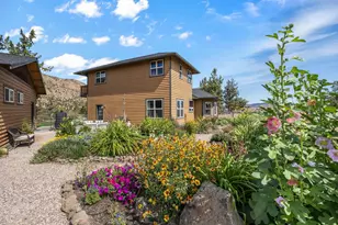 3885 NE Xenolith St, Terrebonne, OR 97760 - Photo 40