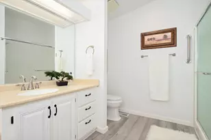 555 Freeman Rd, Central Point, OR 97502 - Photo 12