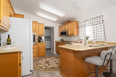 555 Freeman Road #73, Central Point, OR 97502 - Photo 6