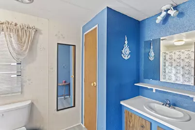 318 Sandlewood Drive, Grants Pass, OR 97526 - Photo 18