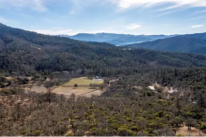 10376 Sterling Creek Road, Jacksonville, OR 97530 - Photo 28