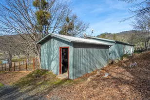 10376 Sterling Creek Rd, Jacksonville, OR 97530 - Photo 24