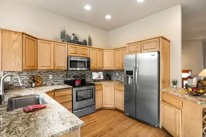 18125 Belknap Lane #5, Sunriver, OR 97707 - Photo 8