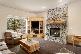 18125 Belknap Ln, Sunriver, OR 97707 - Photo 2