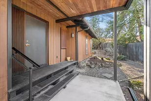 804 Acorn Cir, Ashland, OR 97520 - Photo 44