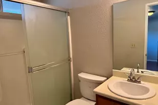 300 Shafer Ln, Jacksonville, OR 97530 - Photo 14