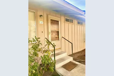 300 Shafer Lane #I-2, Jacksonville, OR 97530 - Photo 2
