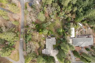 1240 Westmont Dr, Jacksonville, OR 97530 - Photo 46