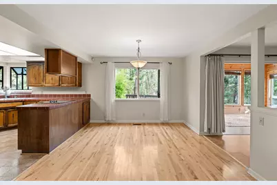 1240 Westmont Drive, Jacksonville, OR 97530 - Photo 12