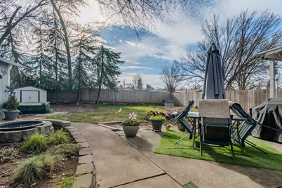2082 College Way, Medford, OR 97504 - Photo 14