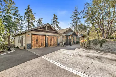 815 Gold Rush Way, Jacksonville, OR 97530 - Photo 8