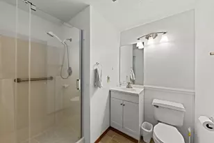 2101 Poplar Dr, Medford, OR 97504 - Photo 14