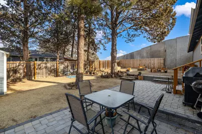 206 SW Hayes Avenue, Bend, OR 97702 - Photo 24