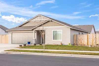 224 NW Monte Vista Avenue, Madras, OR 97741 - Photo 2