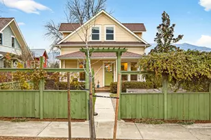 156 Van Ness Ave, Ashland, OR 97520 - Photo 10