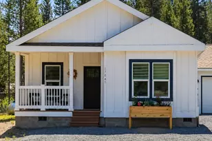 17041 Glendale Rd, Bend, OR 97707 - Photo 2