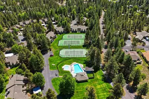 57335 Lake Aspen Ln, Sunriver, OR 97707 - Photo 48