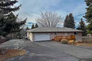 1422 Kimberly Dr, Klamath Falls, OR 97603 - Photo 4