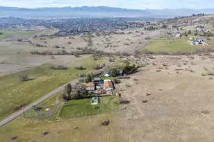 4935 Cherry Ln, Medford, OR 97504 - Photo 84