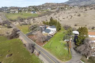 4935 Cherry Ln, Medford, OR 97504 - Photo 62