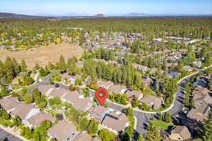60813 Scotts Bluff Pl, Bend, OR 97702 - Photo 48