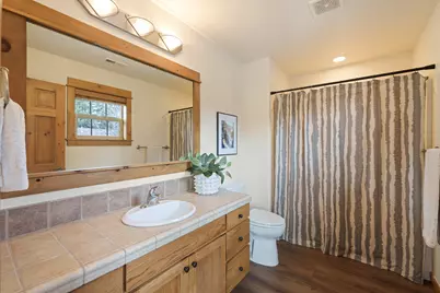 60813 Scotts Bluff Place, Bend, OR 97702 - Photo 36