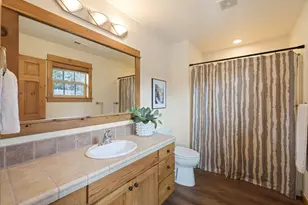 60813 Scotts Bluff Pl, Bend, OR 97702 - Photo 38