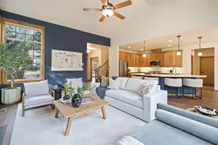 60813 Scotts Bluff Pl, Bend, OR 97702 - Photo 18