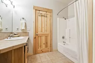 10175 Juniper Glen Cir, Redmond, OR 97756 - Photo 34