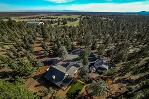 69469 Carlton St, Sisters, OR 97759 - Photo 4