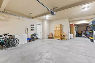 20106 Stonegate Dr, Bend, OR 97702 - Photo 54