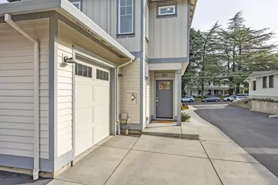 353 S Mountain Avenue, Ashland, OR 97520 - Photo 2