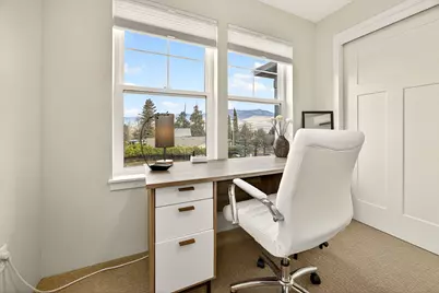 353 S Mountain Avenue, Ashland, OR 97520 - Photo 20