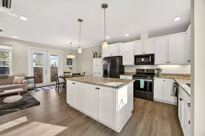 353 S Mountain Avenue, Ashland, OR 97520 - Photo 4