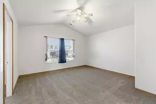 945 Win Way, Eagle Point, OR 97524 - Photo 18