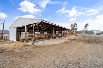 7122 E Langell Valley Road, Bonanza, OR 97623 - Photo 14