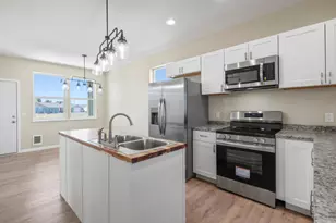 330 N Elm St, Merrill, OR 97633 - Photo 18