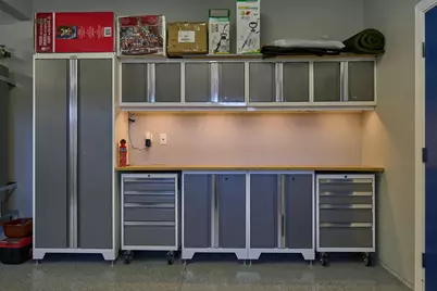 384 Robert Trent Jones Boulevard, Eagle Point, OR 97524 - Photo 44