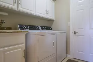 384 Robert Trent Jones Blvd, Eagle Point, OR 97524 - Photo 40