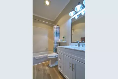 384 Robert Trent Jones Boulevard, Eagle Point, OR 97524 - Photo 32