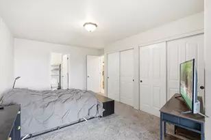 3174 Forest Hills Dr, Medford, OR 97504 - Photo 18