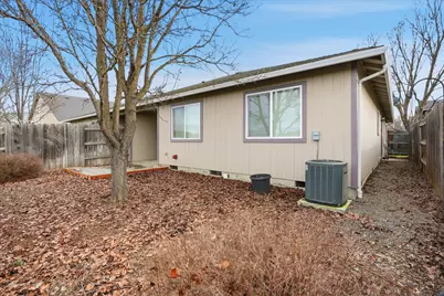 3174 Forest Hills Drive #B, Medford, OR 97504 - Photo 30