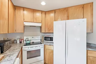 3174 Forest Hills Drive #B, Medford, OR 97504 - Photo 14