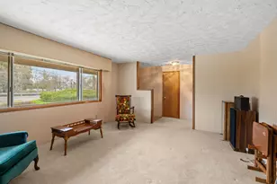 4269 Grant Rd, Central Point, OR 97502 - Photo 8