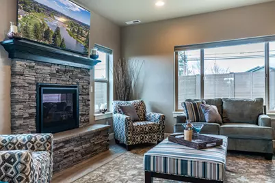 20609 SE Gemstone Avenue #131, Bend, OR 97702 - Photo 6