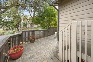 2585 Freedom Way, Medford, OR 97504 - Photo 6